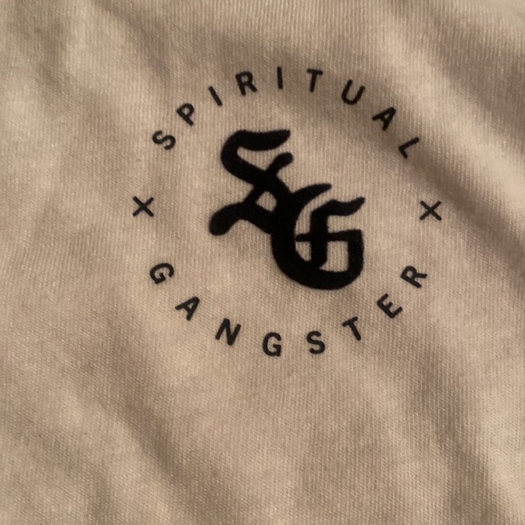 Nice soft T shirt. - Picture 2 of 4